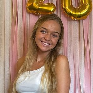 Meet your Posher, Sydney